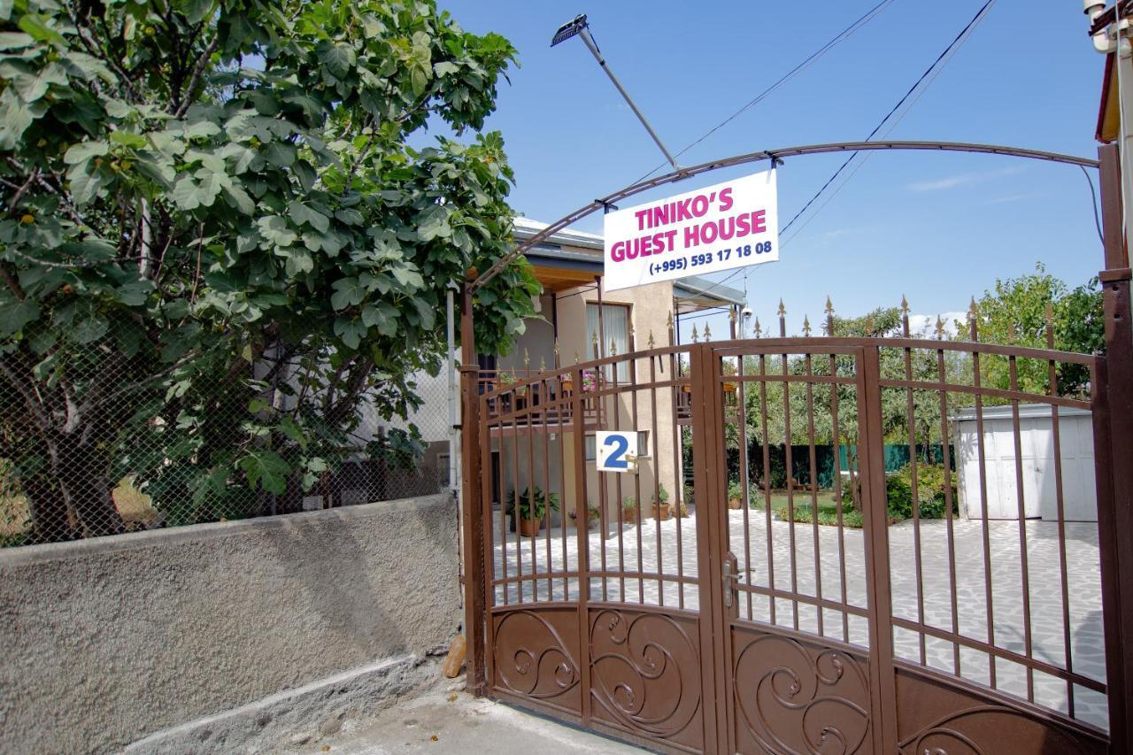 Tinikos Guest House Telavi Ngoại thất bức ảnh